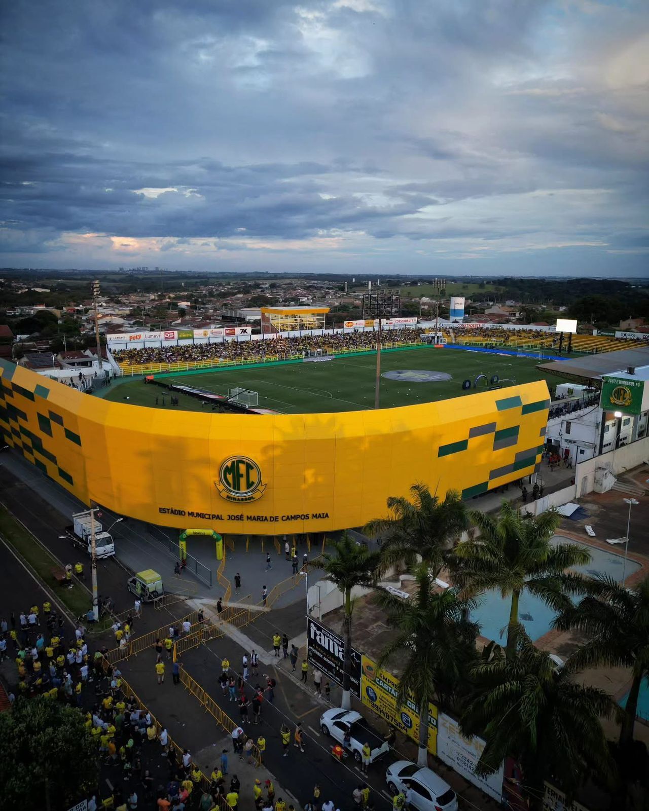 Estádio Maião Vista 2